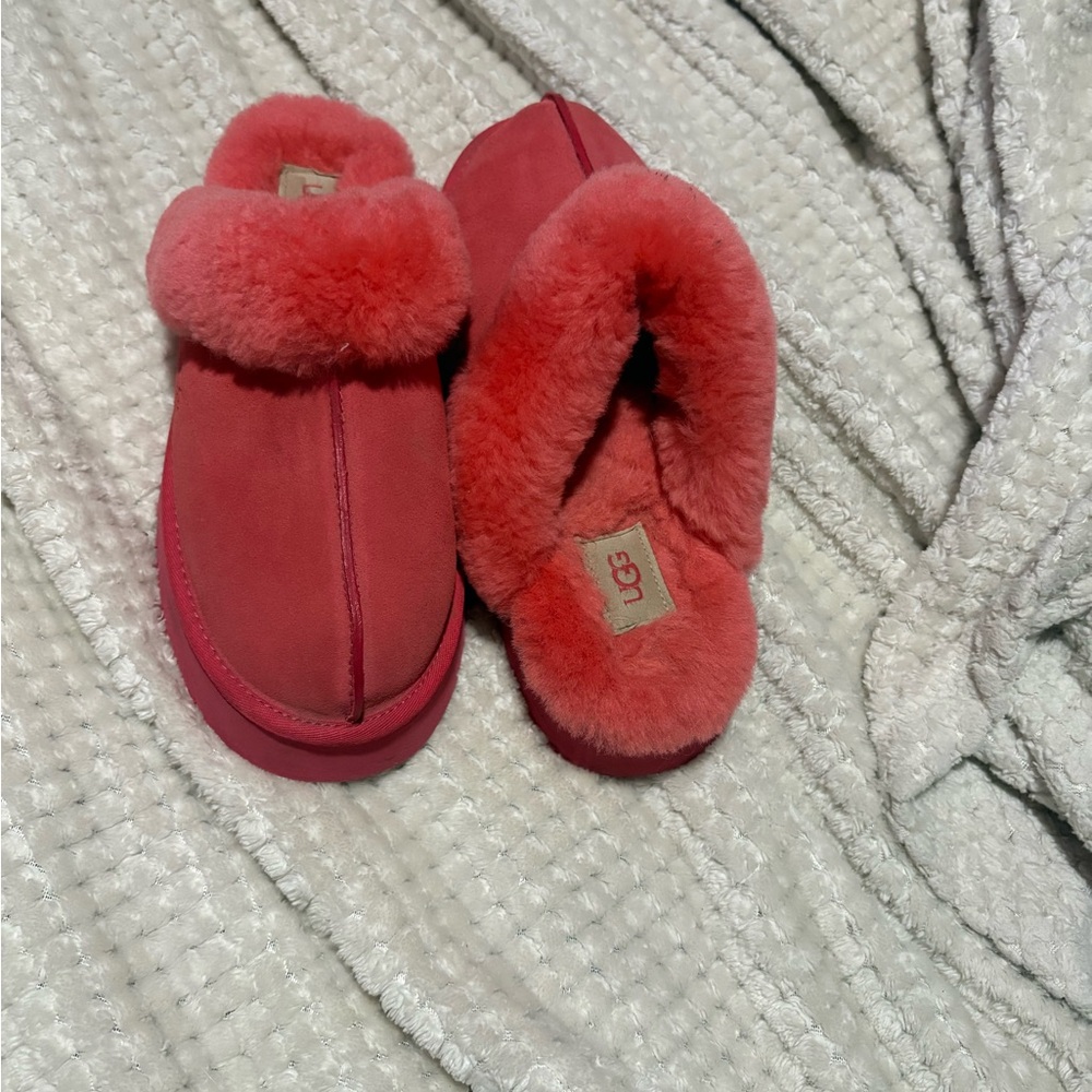 UGG Disquette Slippers